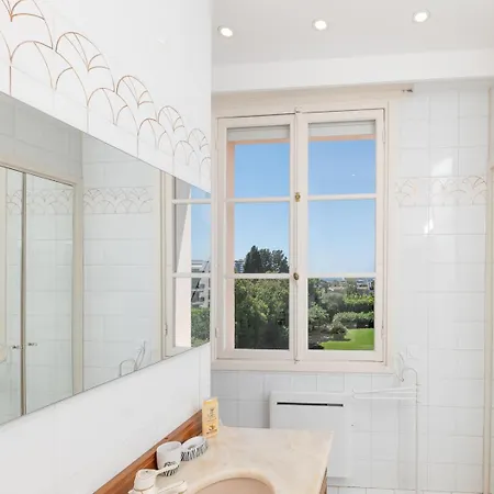 La Gloriette Azur Piscine Sauna Vue Villa Cannes