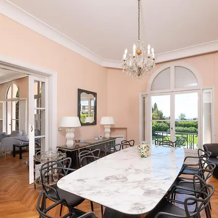 La Gloriette Azur Piscine Sauna Vue