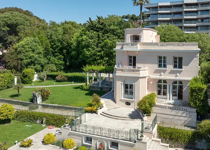 La Gloriette Azur Piscine Sauna Vue *