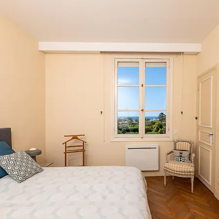 La Gloriette Azur Piscine Sauna Vue 别墅 戛纳