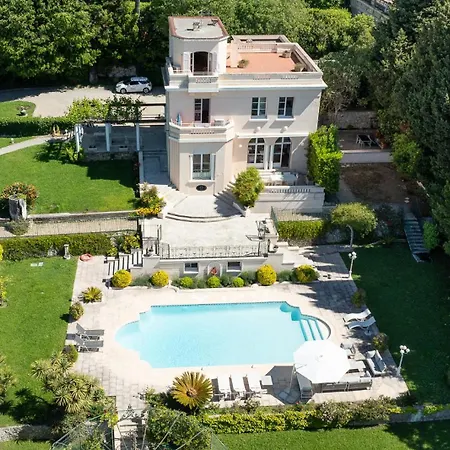 La Gloriette Azur Piscine Sauna Vue 别墅