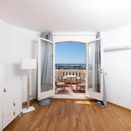 La Gloriette Azur Piscine Sauna Vue * 戛纳